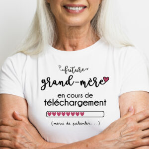 Future grand-mère en cours de téléchargement